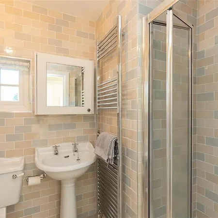 Crozier * אמבלסייד